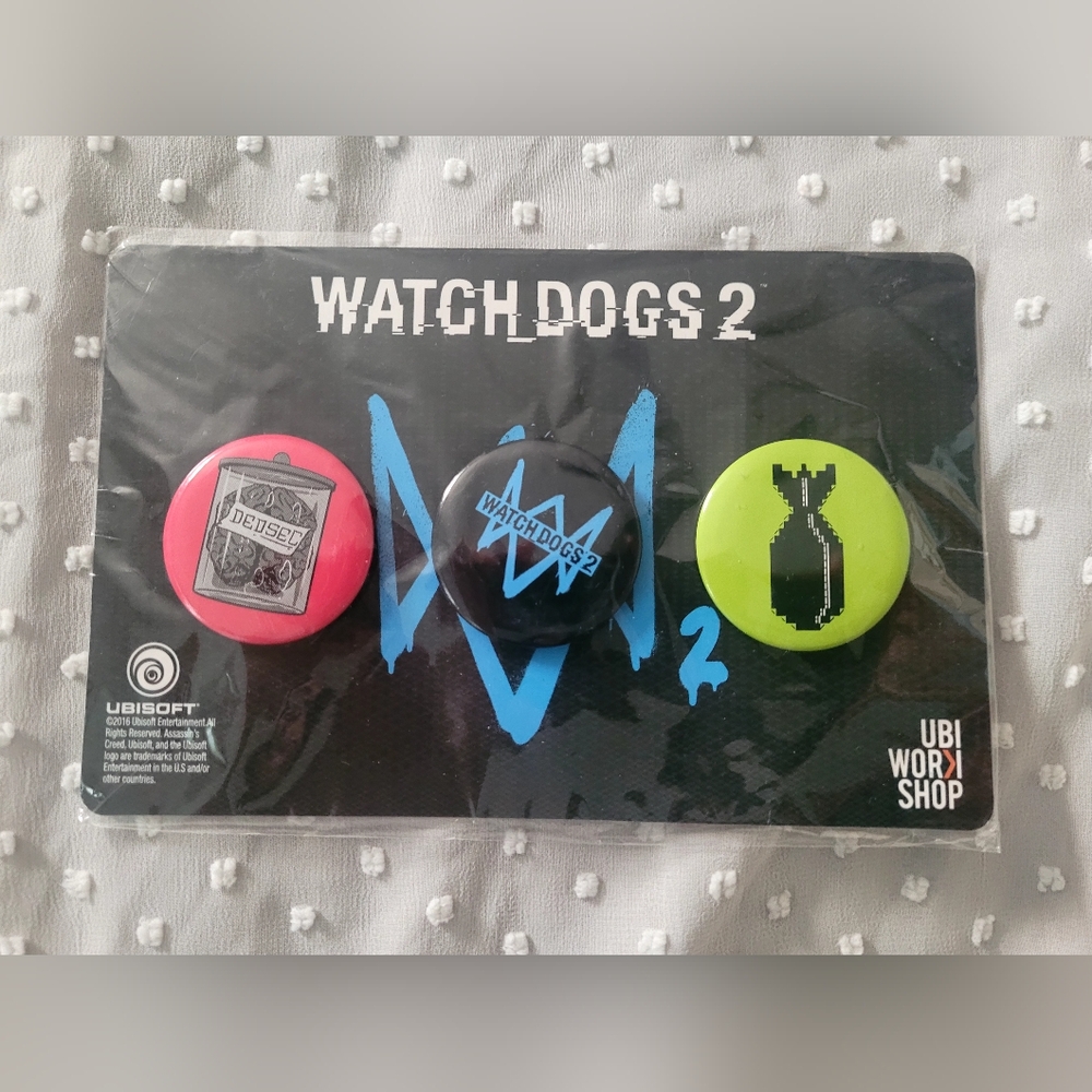 Watch Dogs 2  buttons/pins NIP